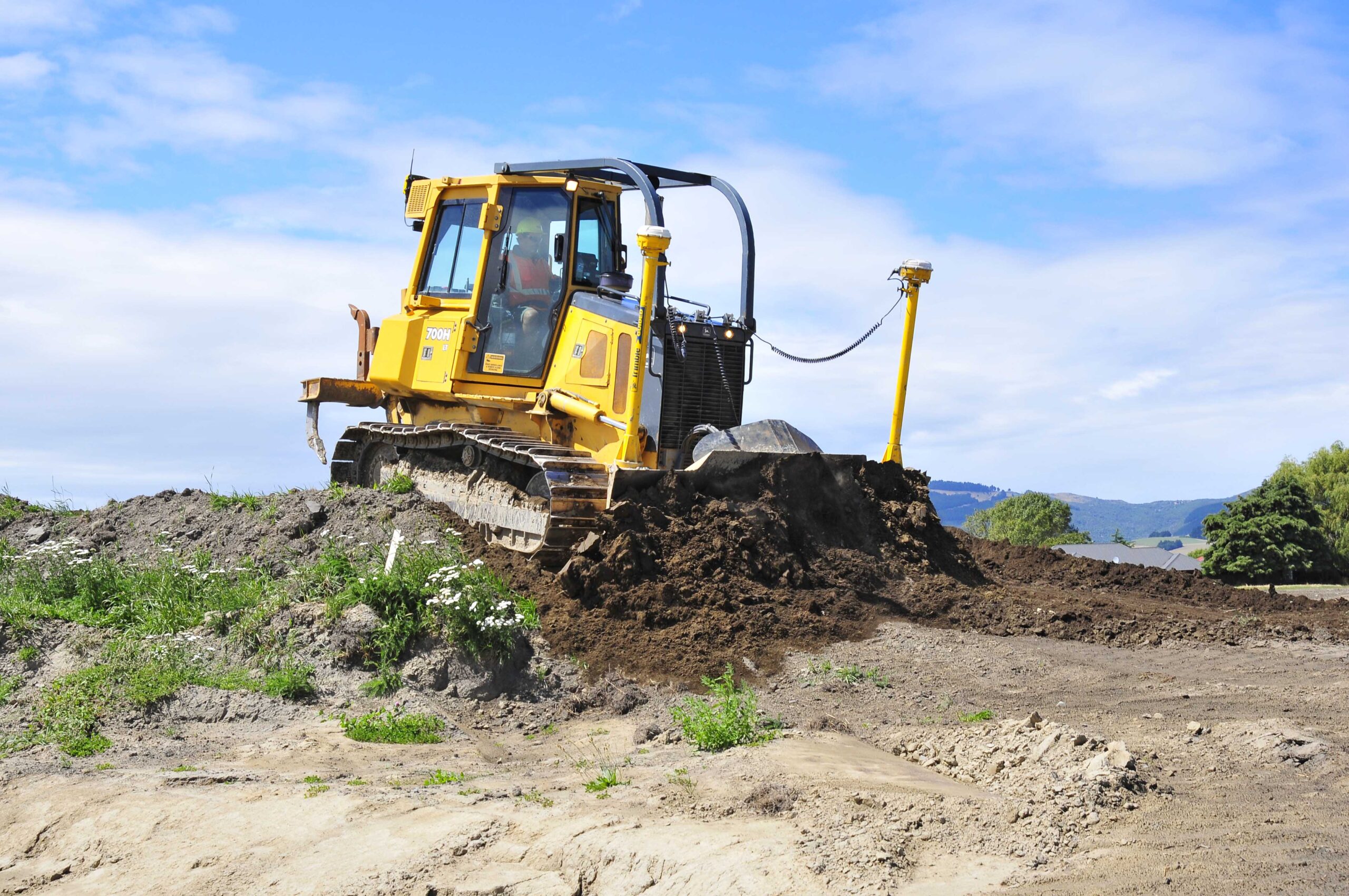 2D Dozer Trimble Earthworks Grade Control John Deere GCS900 Dual GNSS