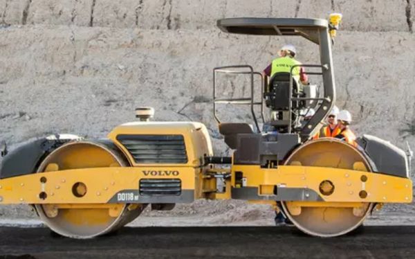 Trimble Roadworks Paving Control for Asphalt Compactors